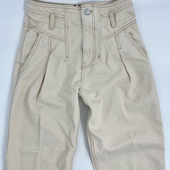 Free People‎ Pleated Carrot Jeans In Cream Cotton Ecru High Waisted Raw Hem 25 - Picture 3 of 13